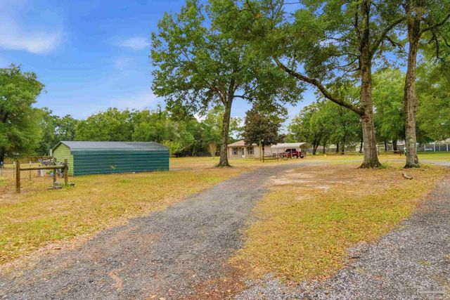 4393 Rice Rd, Milton, FL 32583