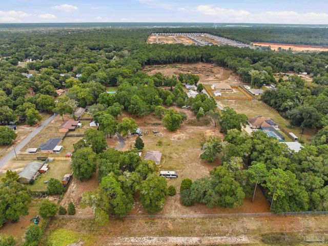 4393 Rice Rd, Milton, FL 32583