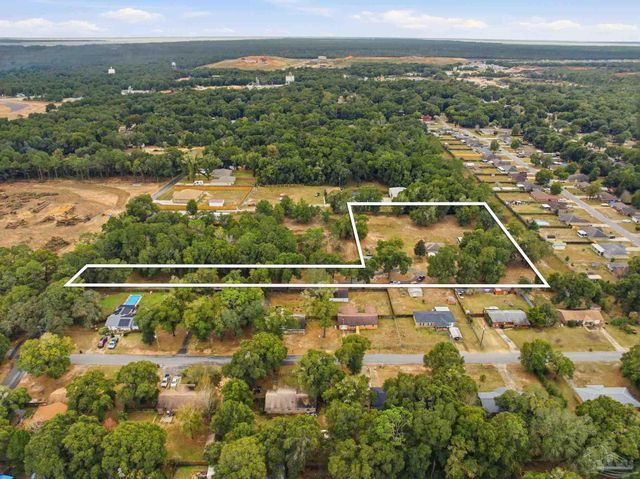 4393 Rice Rd, Milton, FL 32583