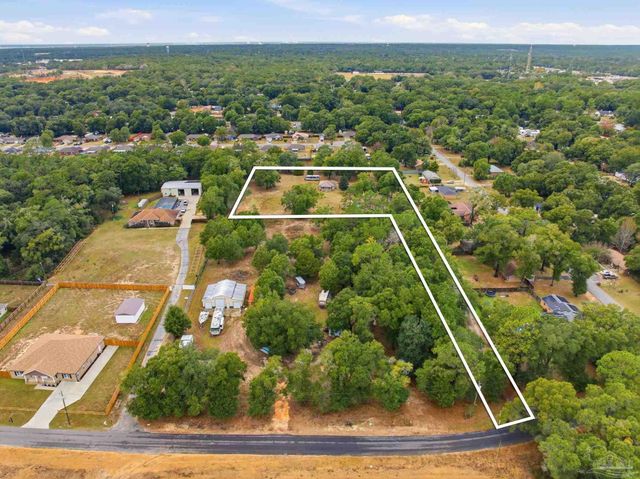 4393 Rice Rd, Milton, FL 32583