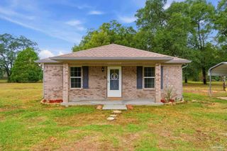 4393 Rice Rd, Milton, FL 32583