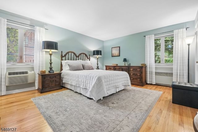 60 Troy Dr, Springfield Twp., NJ 07081