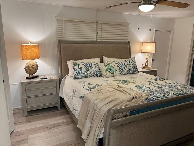 667 SUGAR PALM STREET, Largo, FL 33778