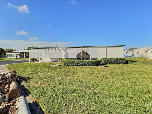 667 SUGAR PALM STREET, Largo, FL 33778