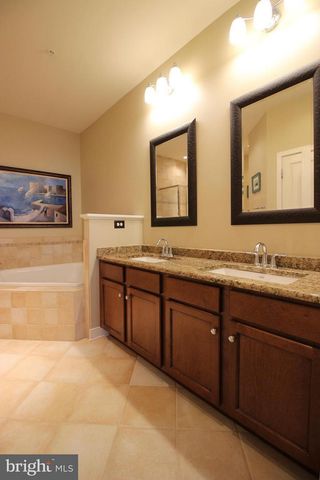4155 RUSH ST, Fairfax, VA 22033