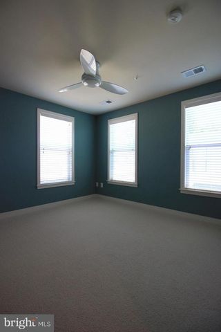 4155 RUSH ST, Fairfax, VA 22033