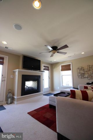 4155 RUSH ST, Fairfax, VA 22033