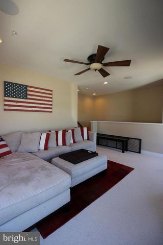 4155 RUSH ST, Fairfax, VA 22033