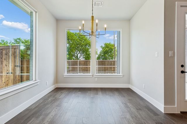 1009 Goldenrod Drive, Justin, TX 76247