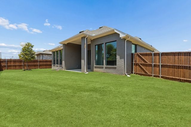 1009 Goldenrod Drive, Justin, TX 76247