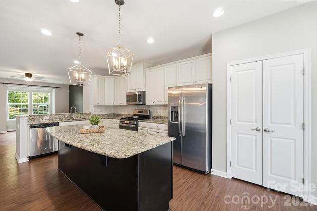 6564 Hasley Woods Drive, Huntersville, NC 28078