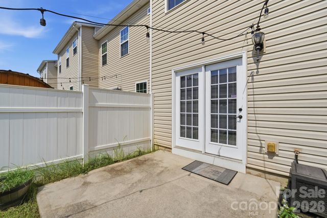 6564 Hasley Woods Drive, Huntersville, NC 28078