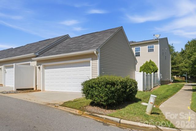6564 Hasley Woods Drive, Huntersville, NC 28078