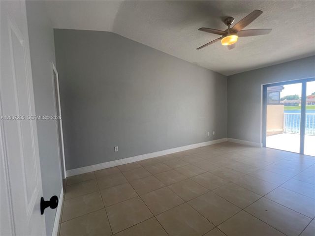 11800 SW 123rd Avenue, Miami, FL 33186