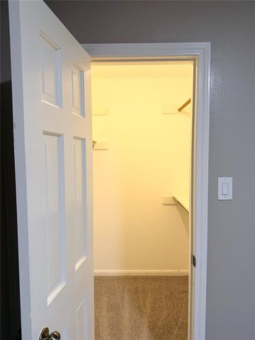 919 Longview Drive, Sugar Land, TX 77478
