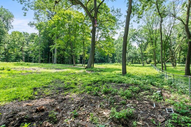 24695 Glen Road, Excelsior, MN 55331