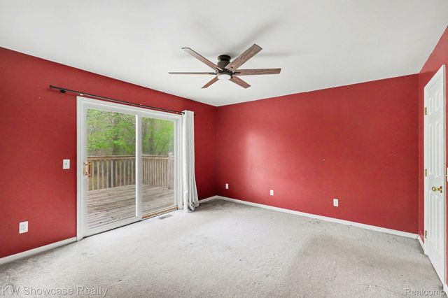 959 E Maple Street, Holly Township, MI 48442