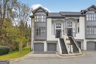 1015 Heatherbrook Lane NE, Atlanta, GA 30324