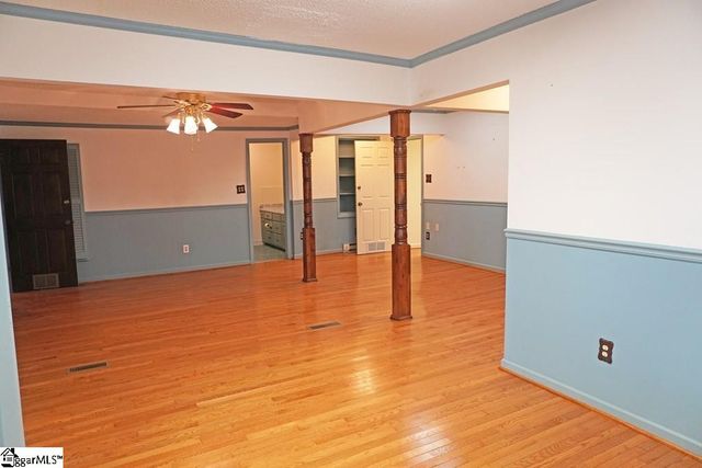 6 Woodlawn Drive, Ware Shoals, SC 29692