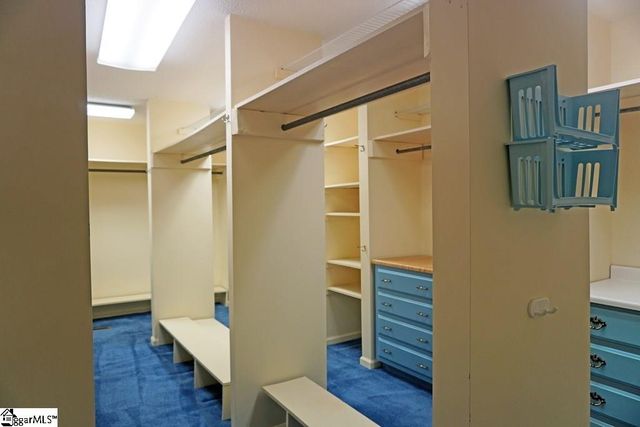 6 Woodlawn Drive, Ware Shoals, SC 29692