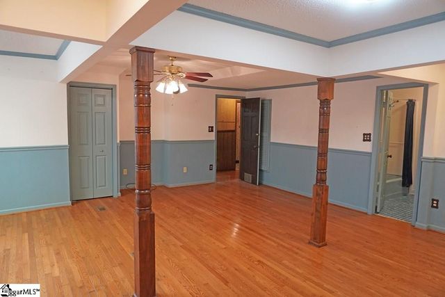 6 Woodlawn Drive, Ware Shoals, SC 29692