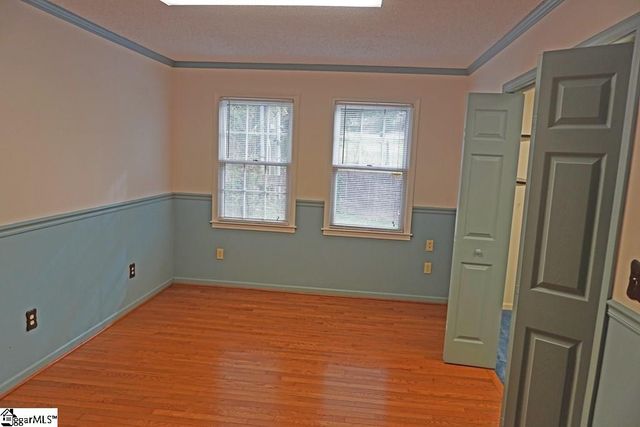 6 Woodlawn Drive, Ware Shoals, SC 29692