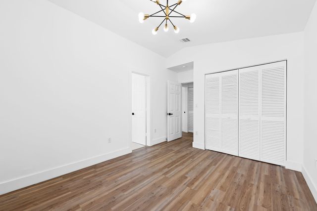 1551 Seagrape Way, Hollywood, FL 33019