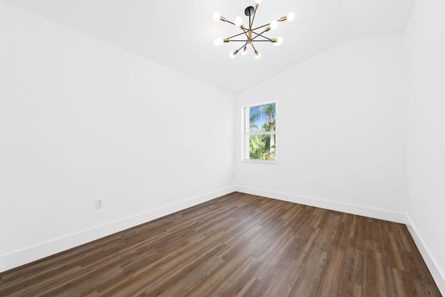 1551 Seagrape Way, Hollywood, FL 33019