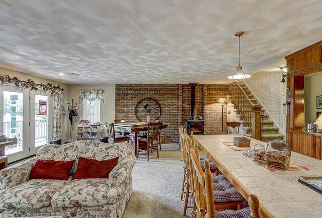 5525 Portage Road, Madison, WI 53704