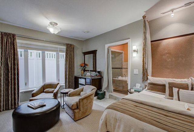 5525 Portage Road, Madison, WI 53704