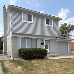 8461 Forrest Drive, Canton, MI 48187