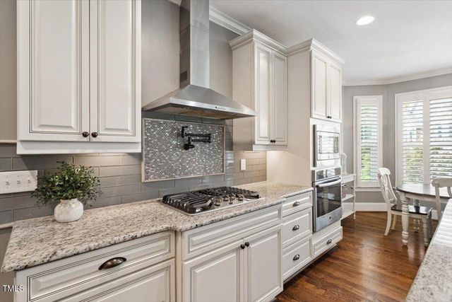 1900 Offside Court, Fuquay Varina, NC 27526