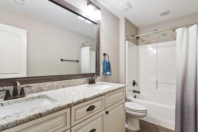 1900 Offside Court, Fuquay Varina, NC 27526