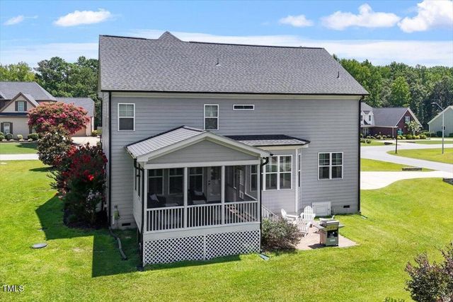 1900 Offside Court, Fuquay Varina, NC 27526