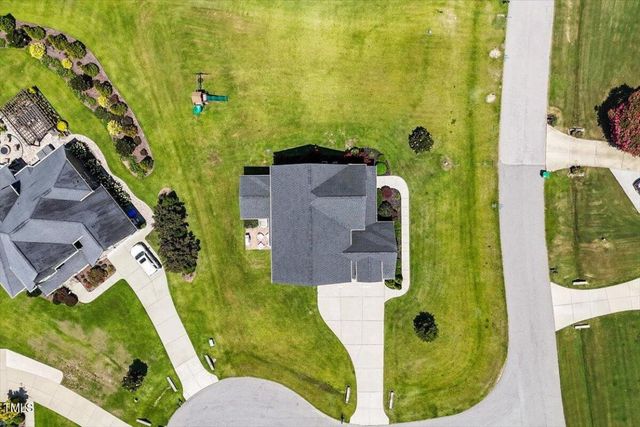 1900 Offside Court, Fuquay Varina, NC 27526