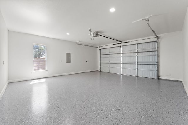 809 S Adelaide Street, Terrell, TX 75160