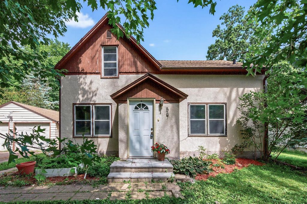 567 2nd Avenue NW, Forest Lake, MN 55025