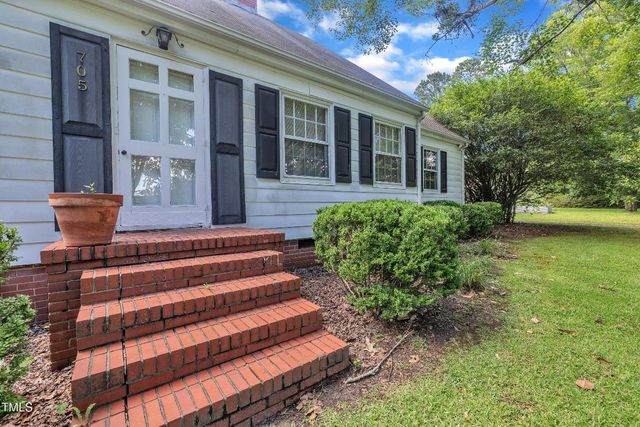 705 Wilsons Mills Road, Smithfield, NC 27577