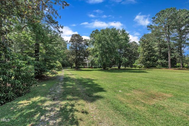 705 Wilsons Mills Road, Smithfield, NC 27577