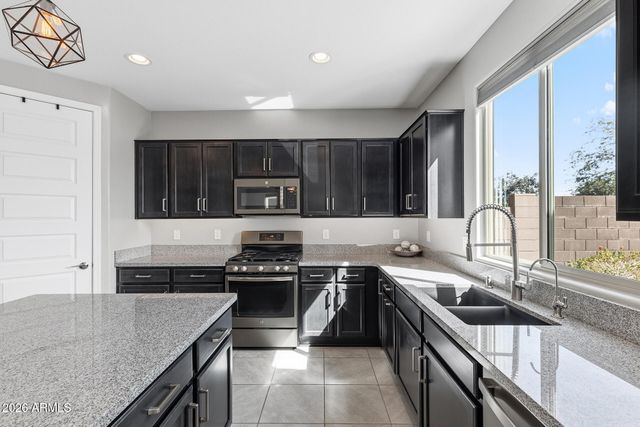 22477 N 95TH Drive, Peoria, AZ 85383