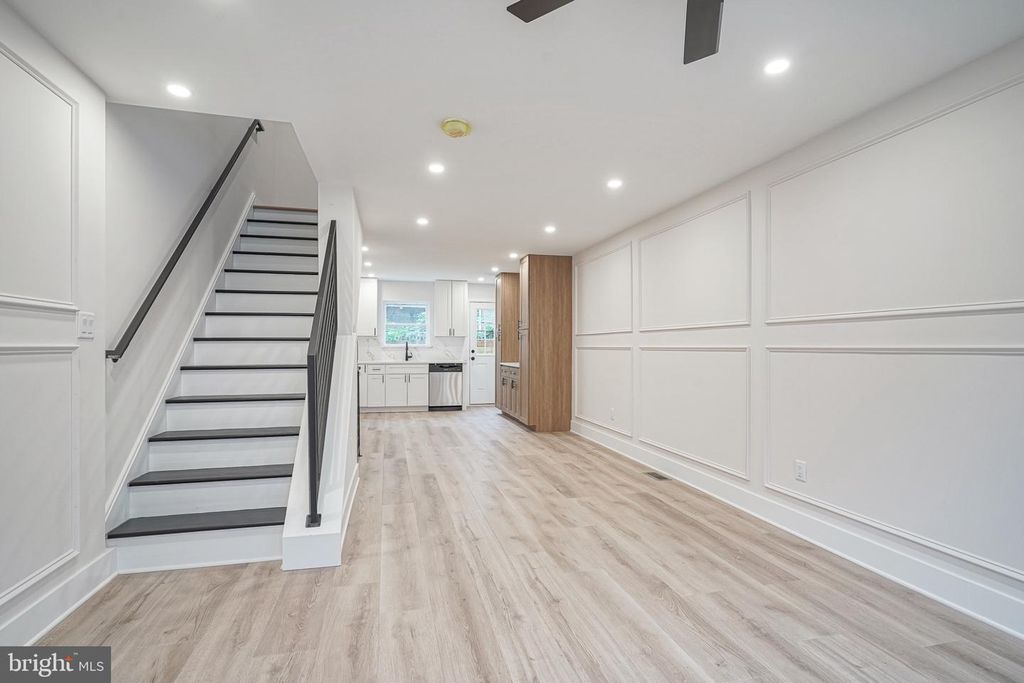 1518 S CAPITOL ST, Philadelphia, PA 19146 — photo 3