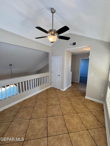 12050 Hosea Street, El Paso, TX 79936