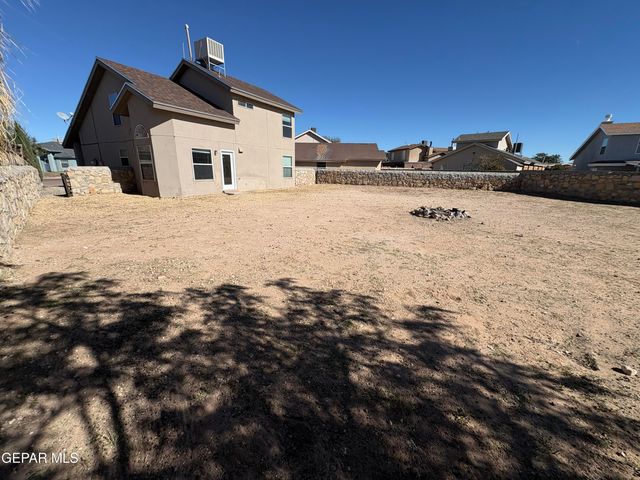 12050 Hosea Street, El Paso, TX 79936