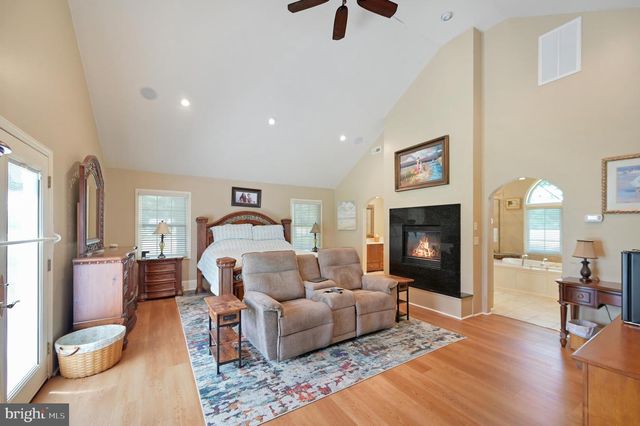 29455 W LINE RD, Delmar, MD 21875