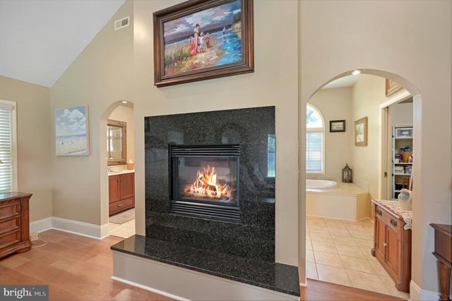 29455 W LINE RD, Delmar, MD 21875