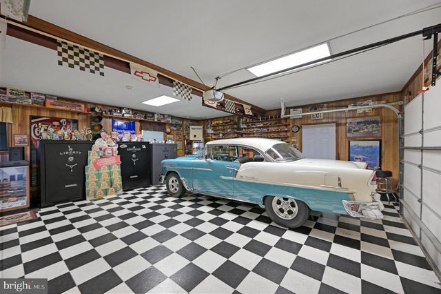 29455 W LINE RD, Delmar, MD 21875