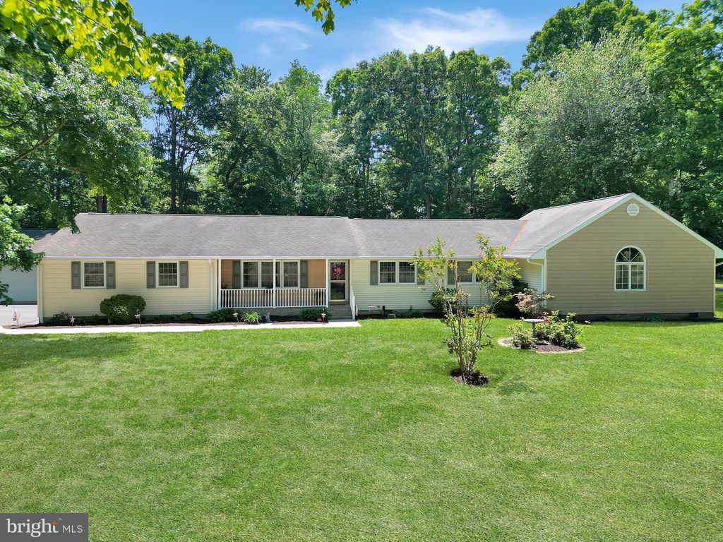 29455 W LINE RD, Delmar, MD 21875