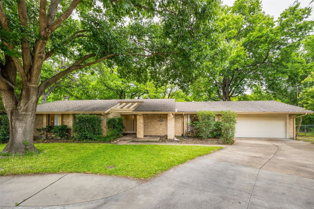 3 Ridgewood Circle, Plano, TX 75074