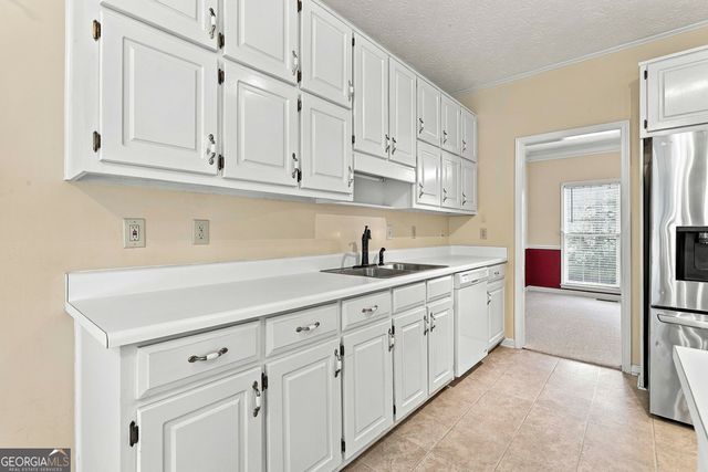 255 Weeping Willow Way, Tyrone, GA 30290