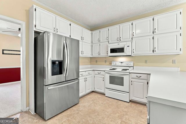 255 Weeping Willow Way, Tyrone, GA 30290